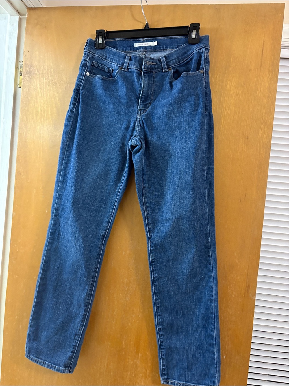 Levi's Women's Straight Leg Blue Denim Jeans